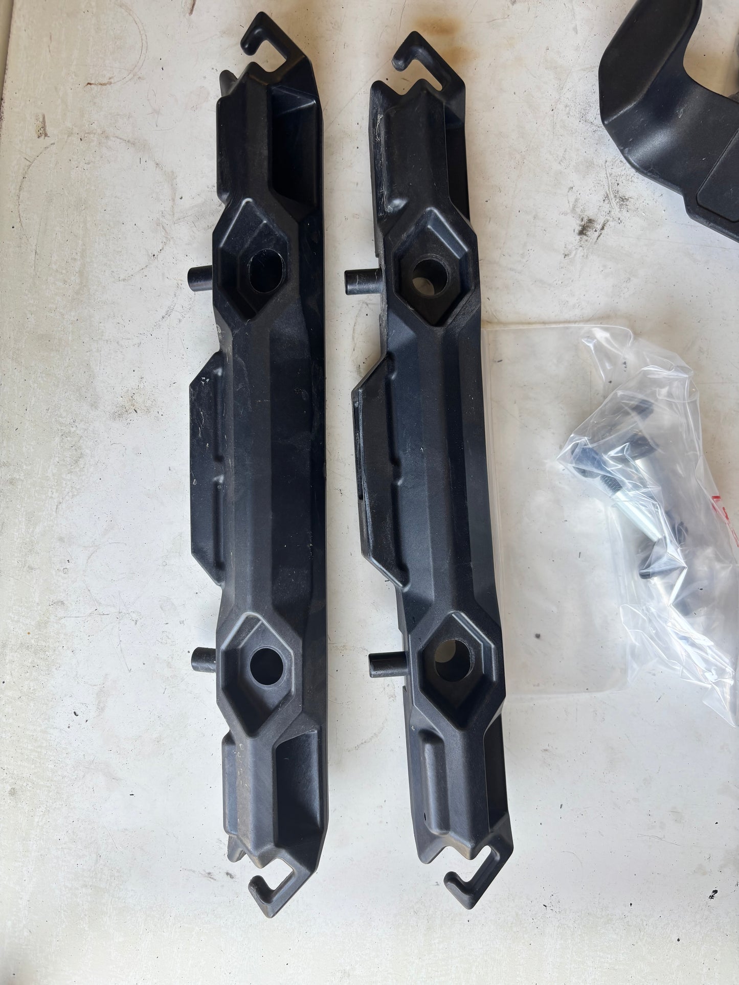 Supports valises latérale yamaha tracer 900 2015/2020