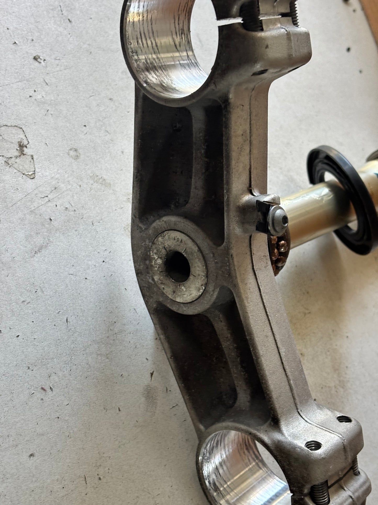Té inférieur Kawasaki zx6r 2009/2012