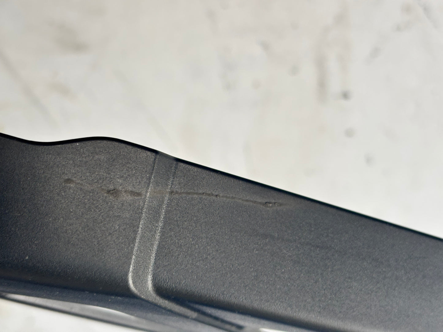 Protège chaîne lèche roue yamaha mt 09 2021-2024