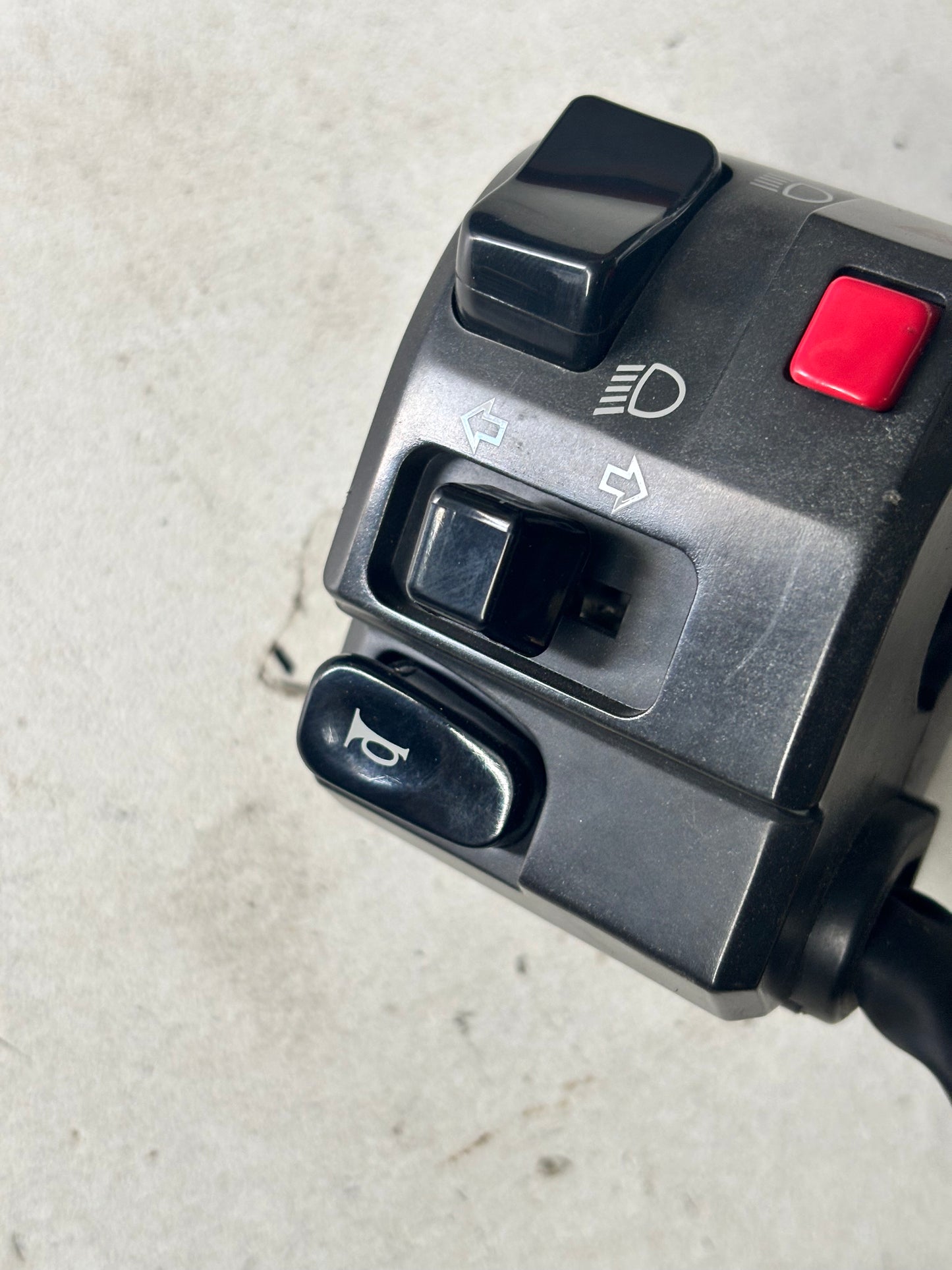 Commodo commutateur gauche yamaha Tenere 700 2019 à 2024 BW3839690000