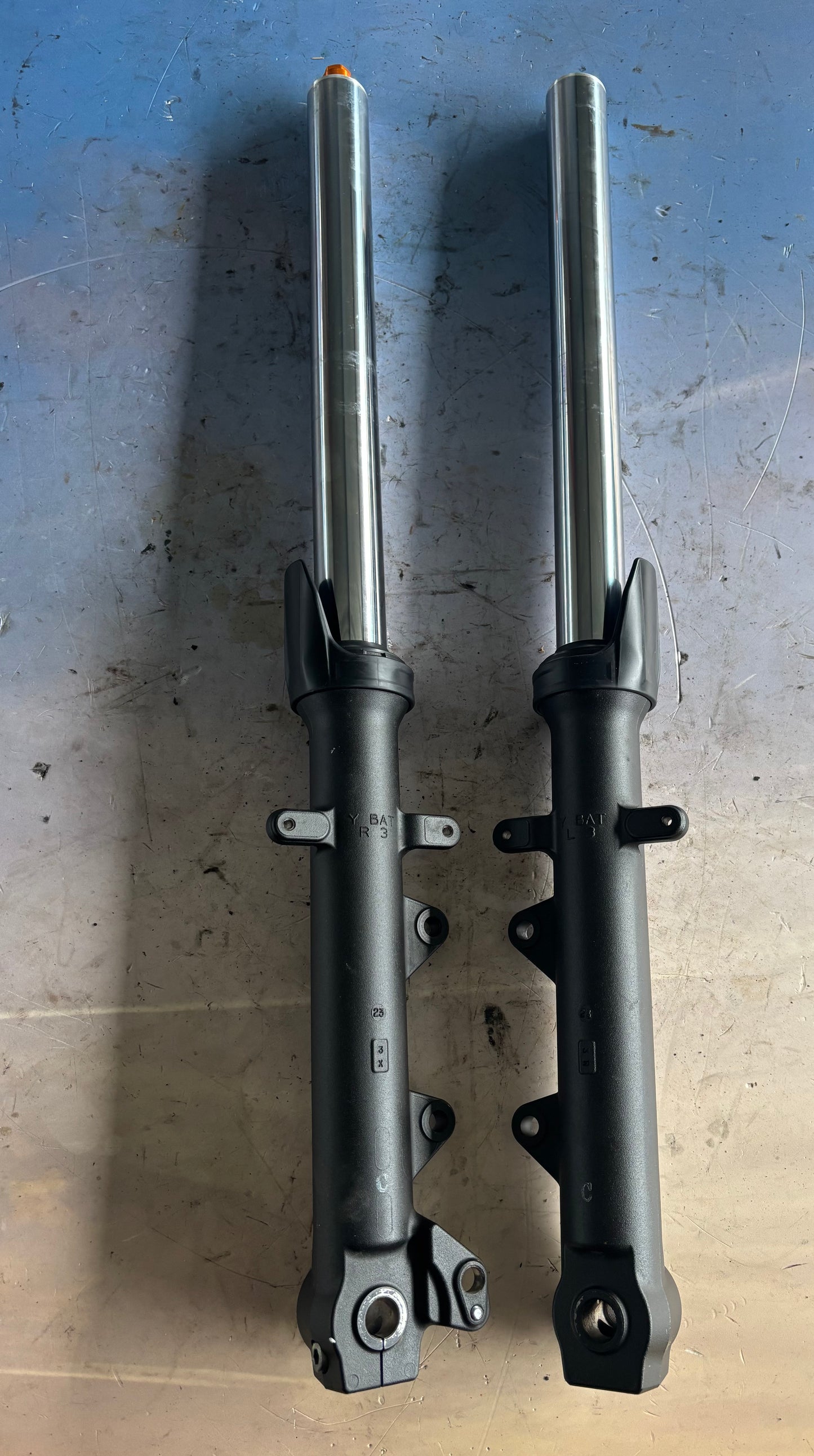 Fourche yamaha tracer 7 GT 700 2023-2024