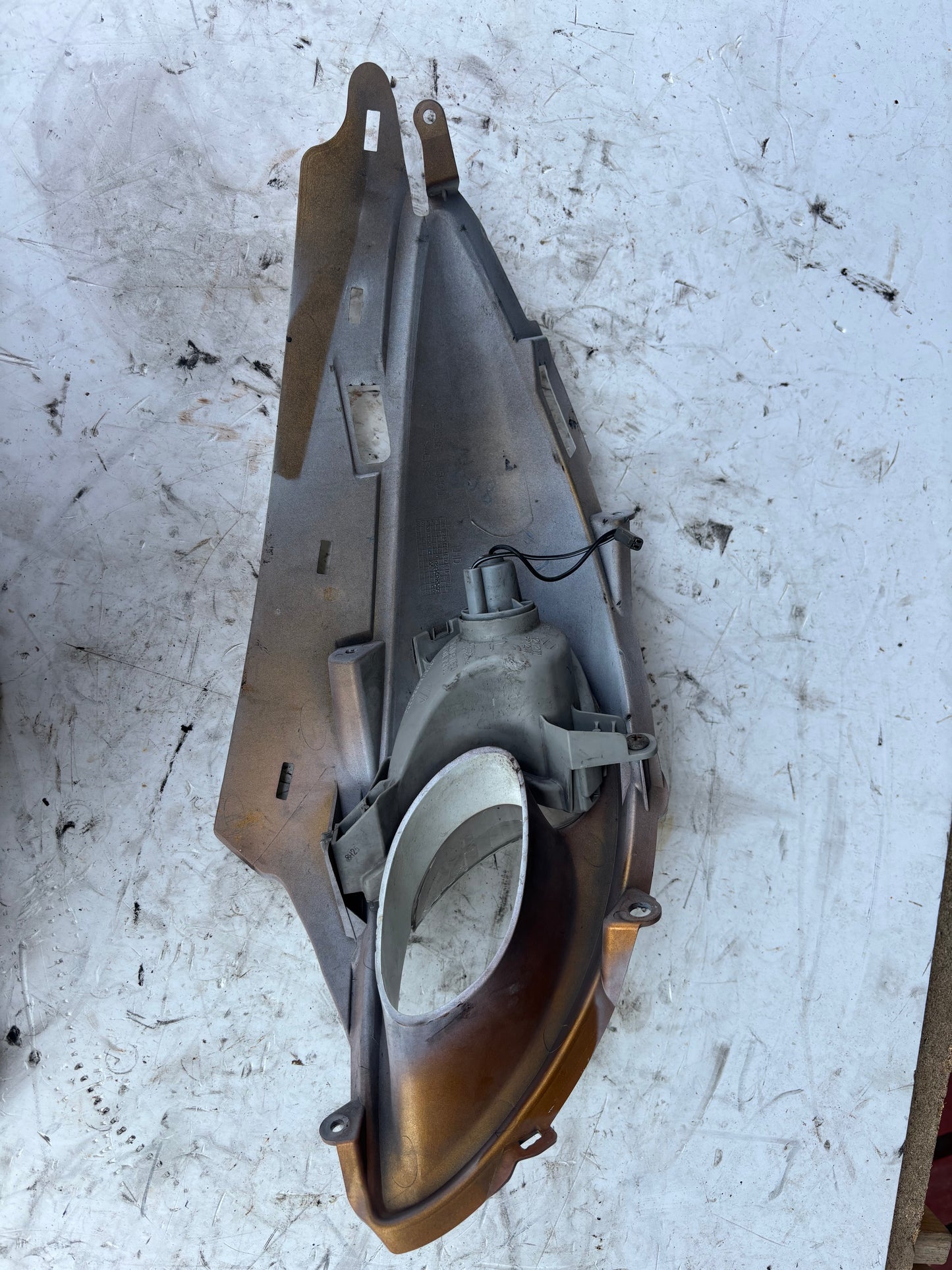 Support et clignotant Gauche Suzuki Hayabusa 1340 Gen 2 2008/2016