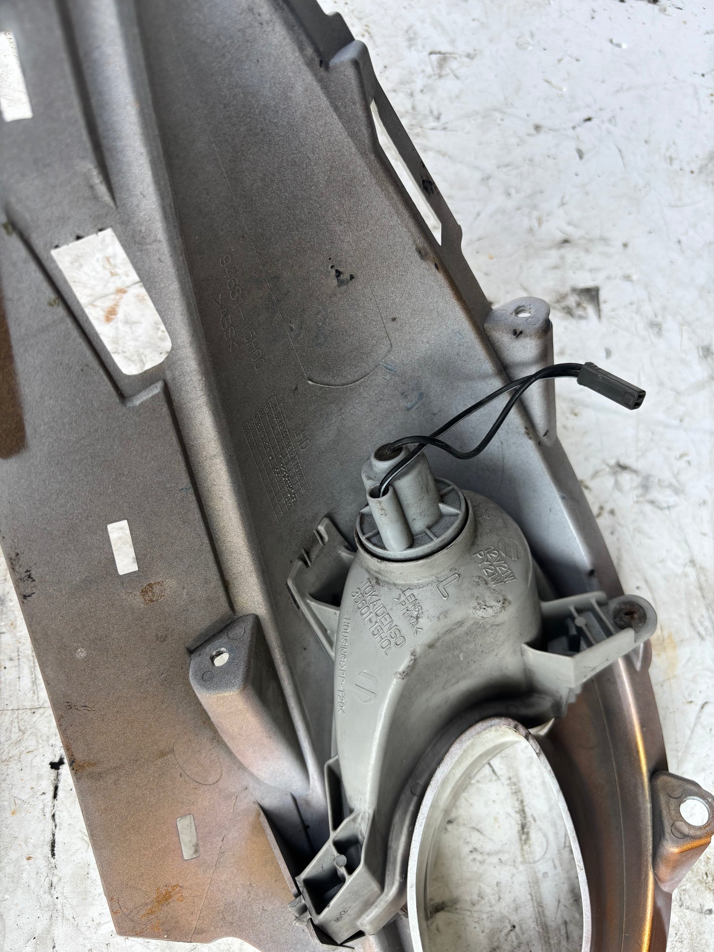 Support et clignotant Gauche Suzuki Hayabusa 1340 Gen 2 2008/2016