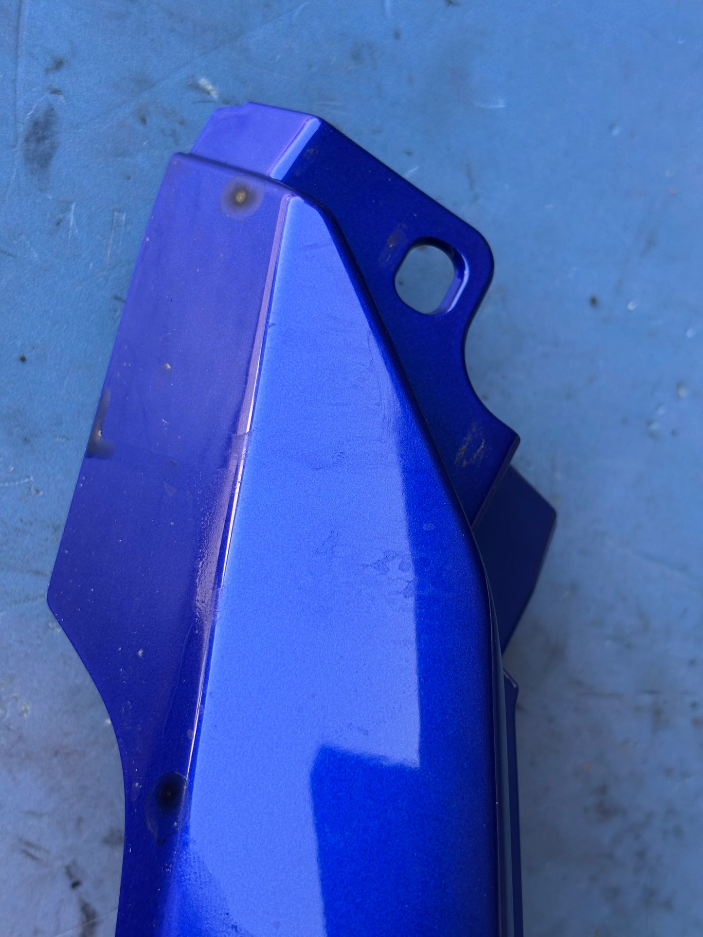 Carénage arrière gauche yamaha mt 07 mt07 2025