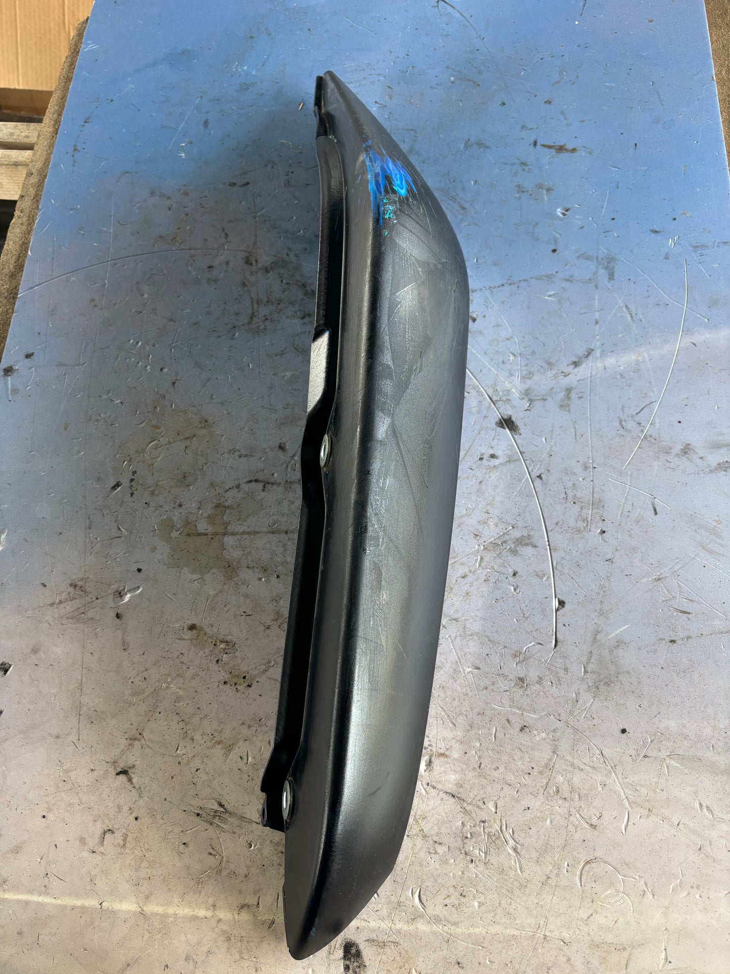 Carénage coque arrière droite Er6n er6f phase 1 2005/2008
