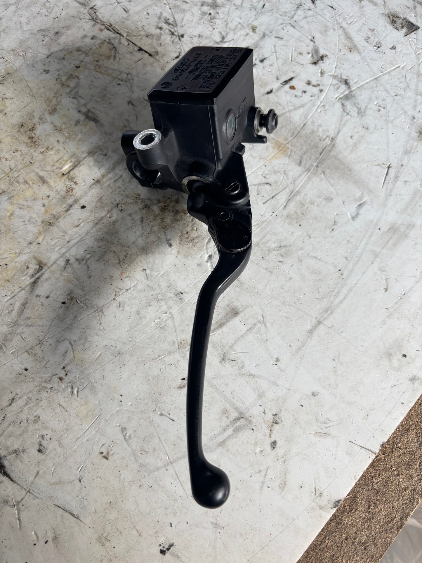 Maitre cylindre de frein avant et levier yamaha mt 09 2017/2020 Sp