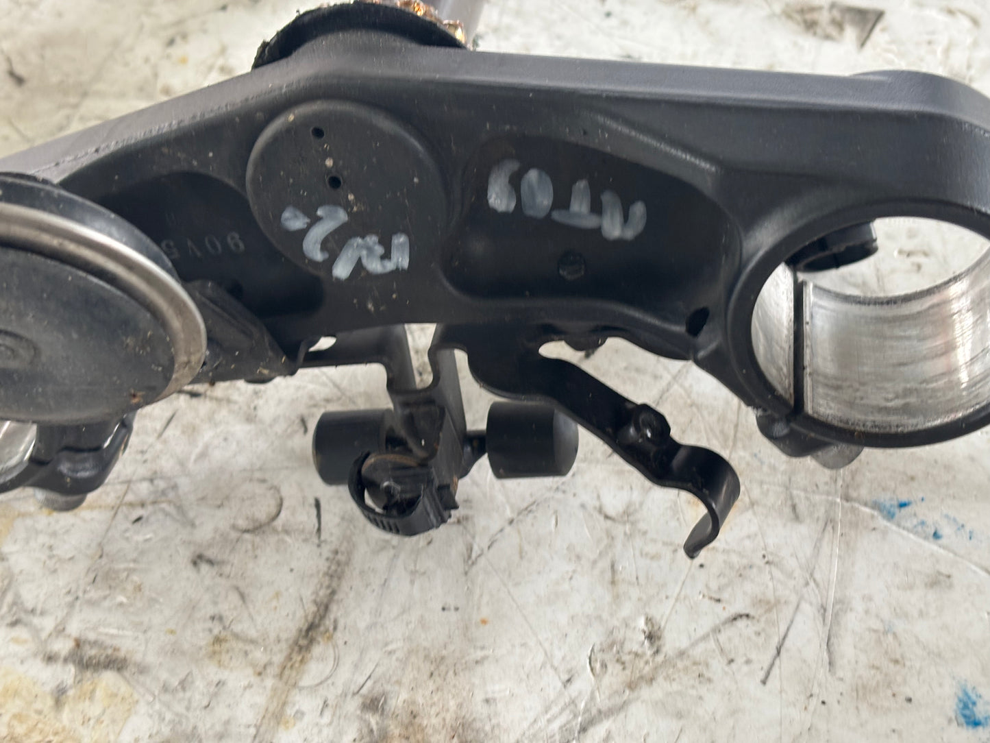 Té de fourche COMPLET yamaha mt 09 2017-2020