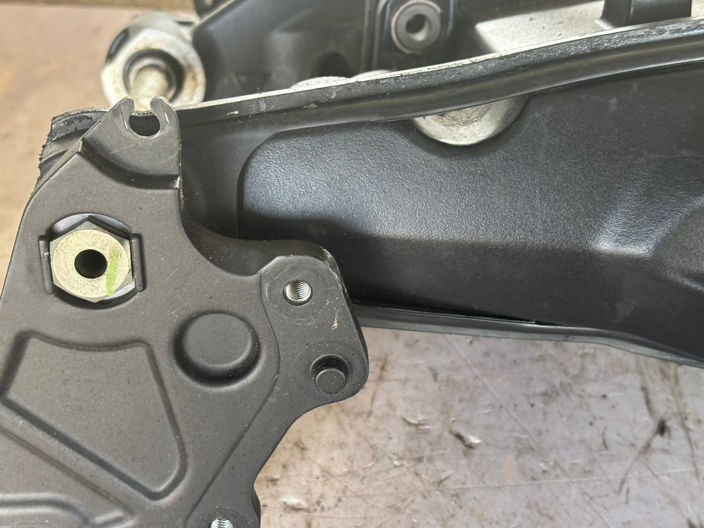 Bras oscillant arrière Yamaha tracer 700 GT 2020/2024