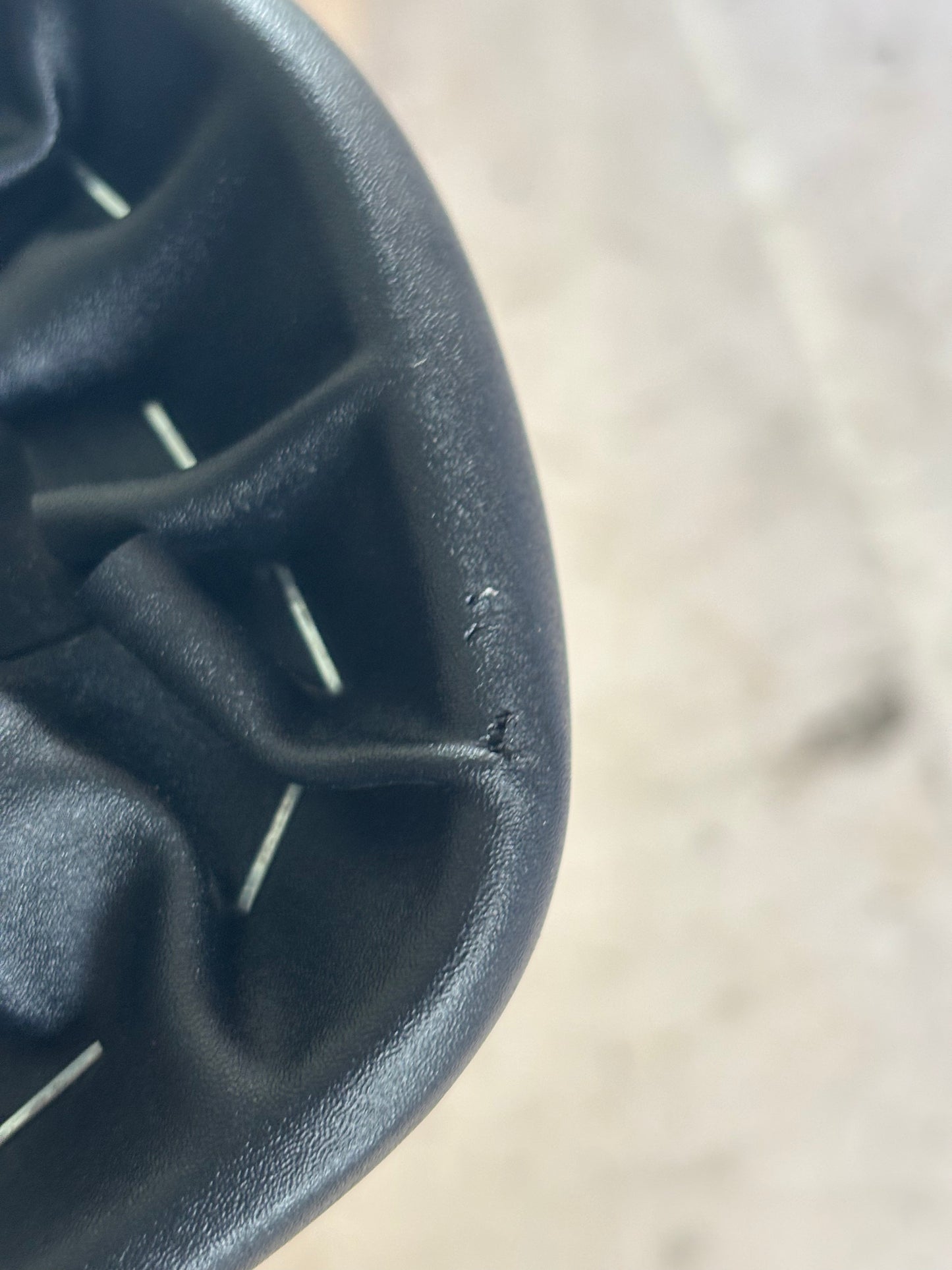 Selle conducteur Yamaha r7 2021-2024