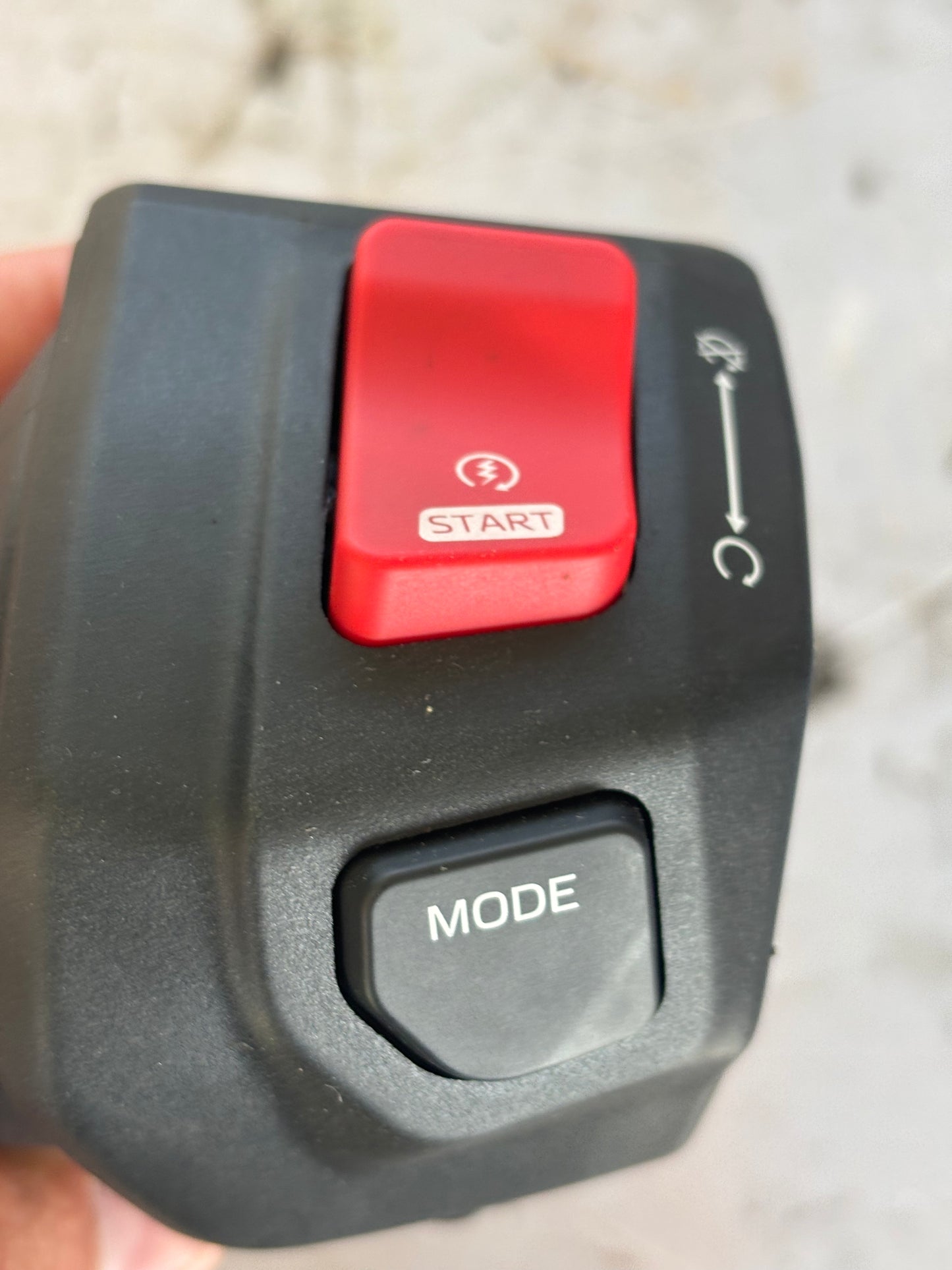 Commodo droit start yamaha mt 07 mt07 2025