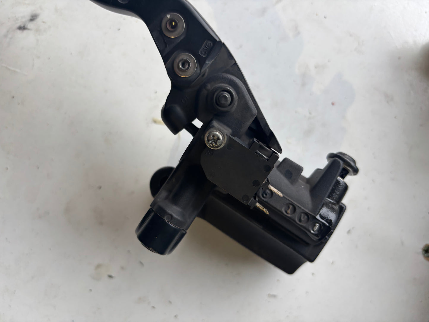 Maître cylindre de frein et levier Yamaha MT 07 tracer 700 2014/2024 noir