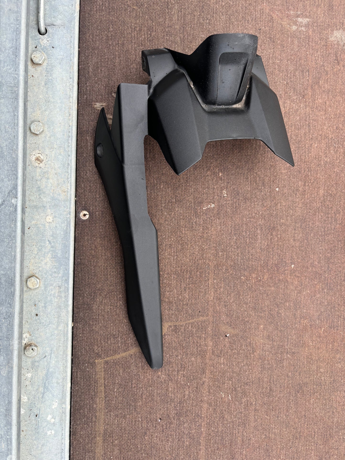Yamaha MT07 2014/2024 Kettenschutz-Schutzblech