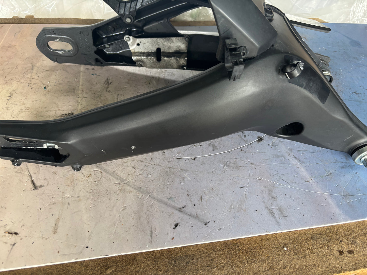 Bras oscillant yamaha mt 09 2017- 2020 standard ou SP