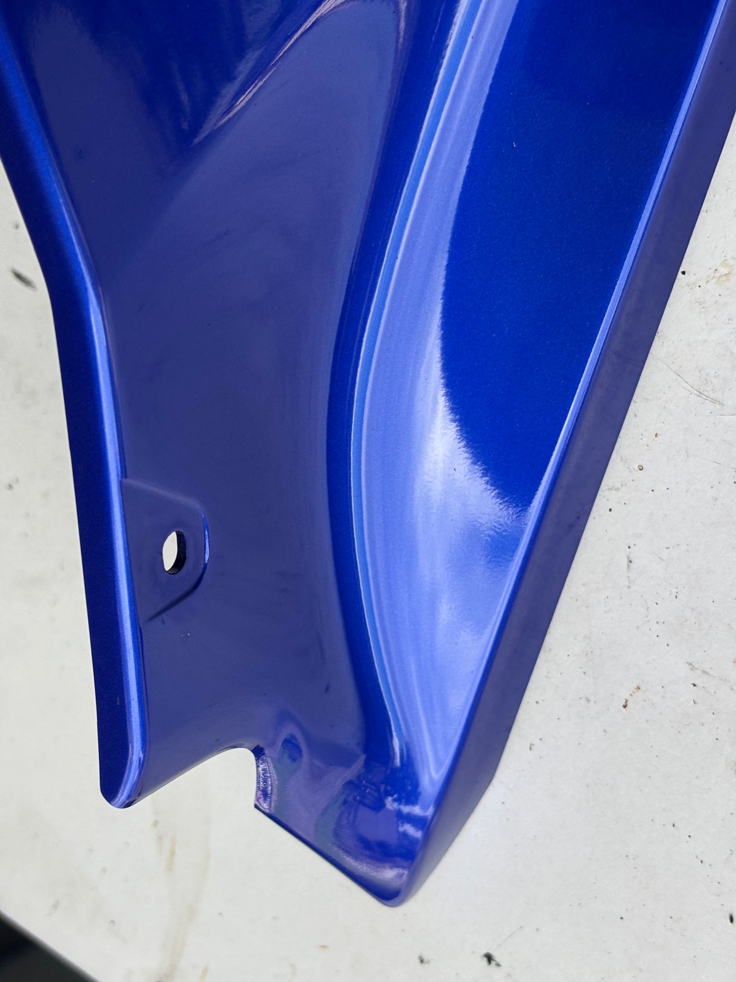 Carénage panneau console droit Yamaha r7 2021-2024 BEB2837M00P0