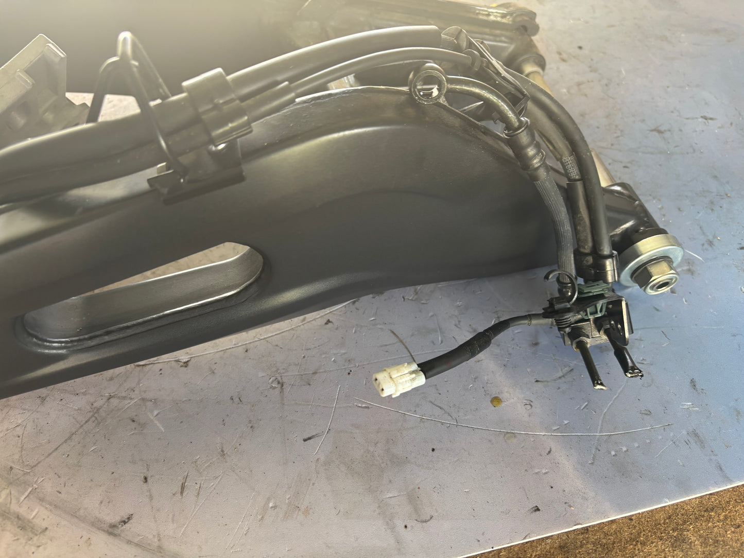 Bras oscillant arrière Yamaha r7 2021-2024