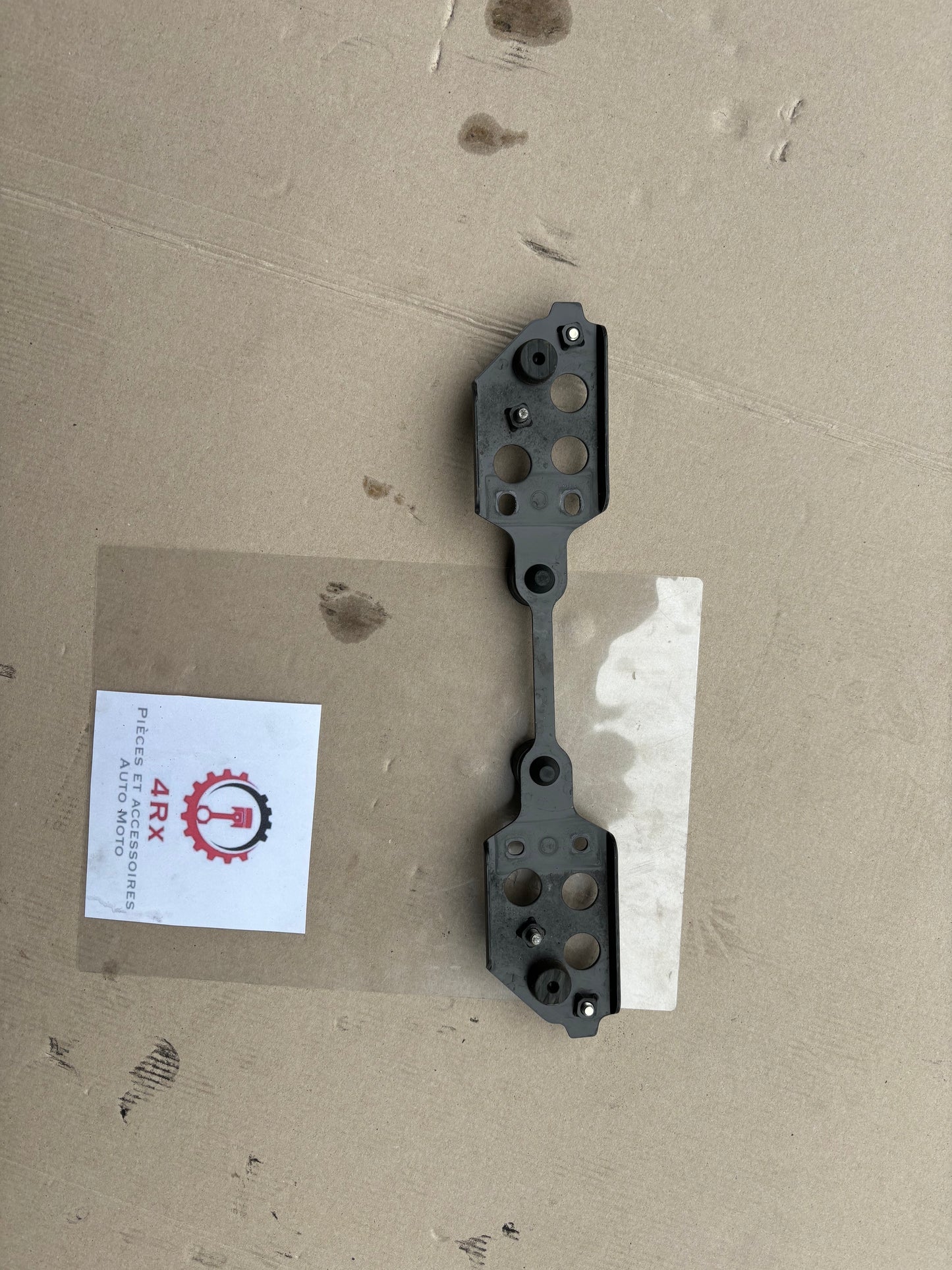 Support centrale carénage arrière  Yamaha mt07 mt-07 2014/2017