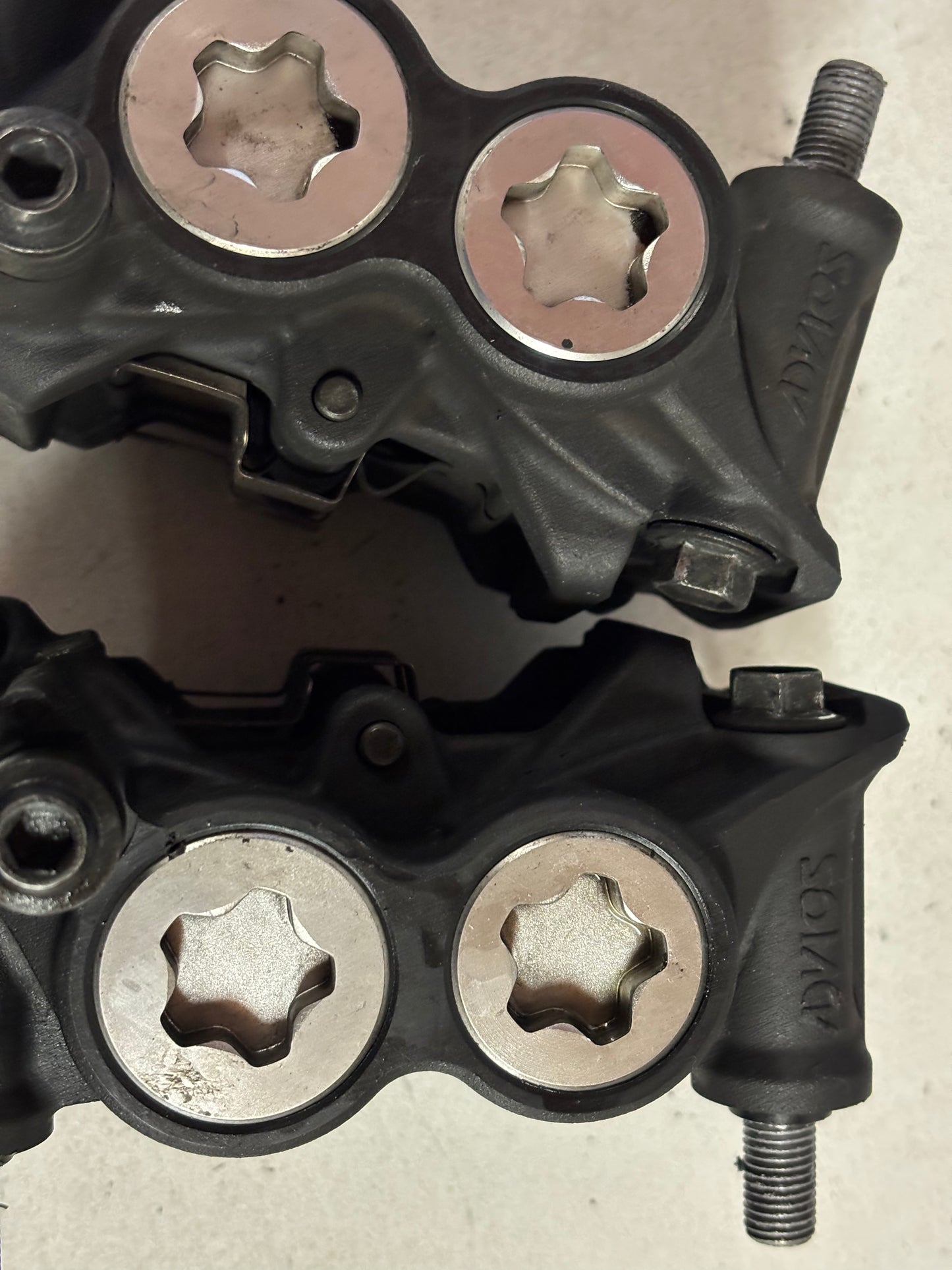 Étrier frein avant yamaha Mt09 tracer 900 radial 108 mm