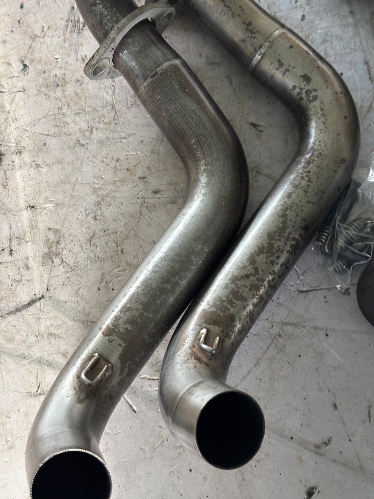 Ligne échappement ARROW yamaha mt 07 2021-2024 71758KZ + 71930AKN