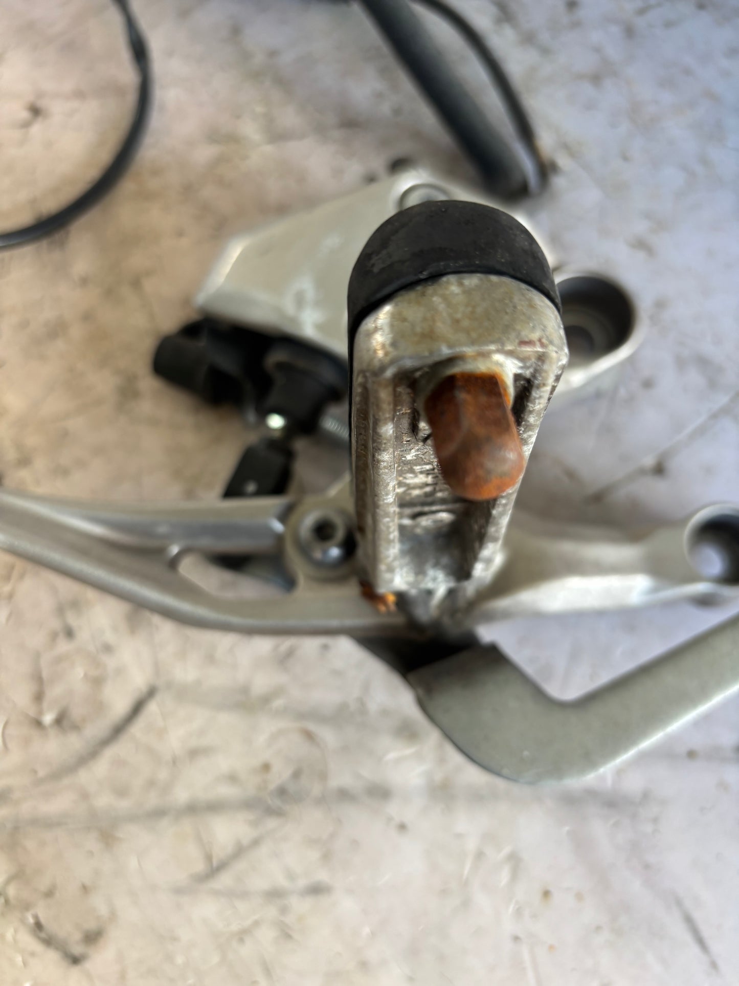 Platine conducteur droite pédale frein Yamaha tracer 900 2015/2020