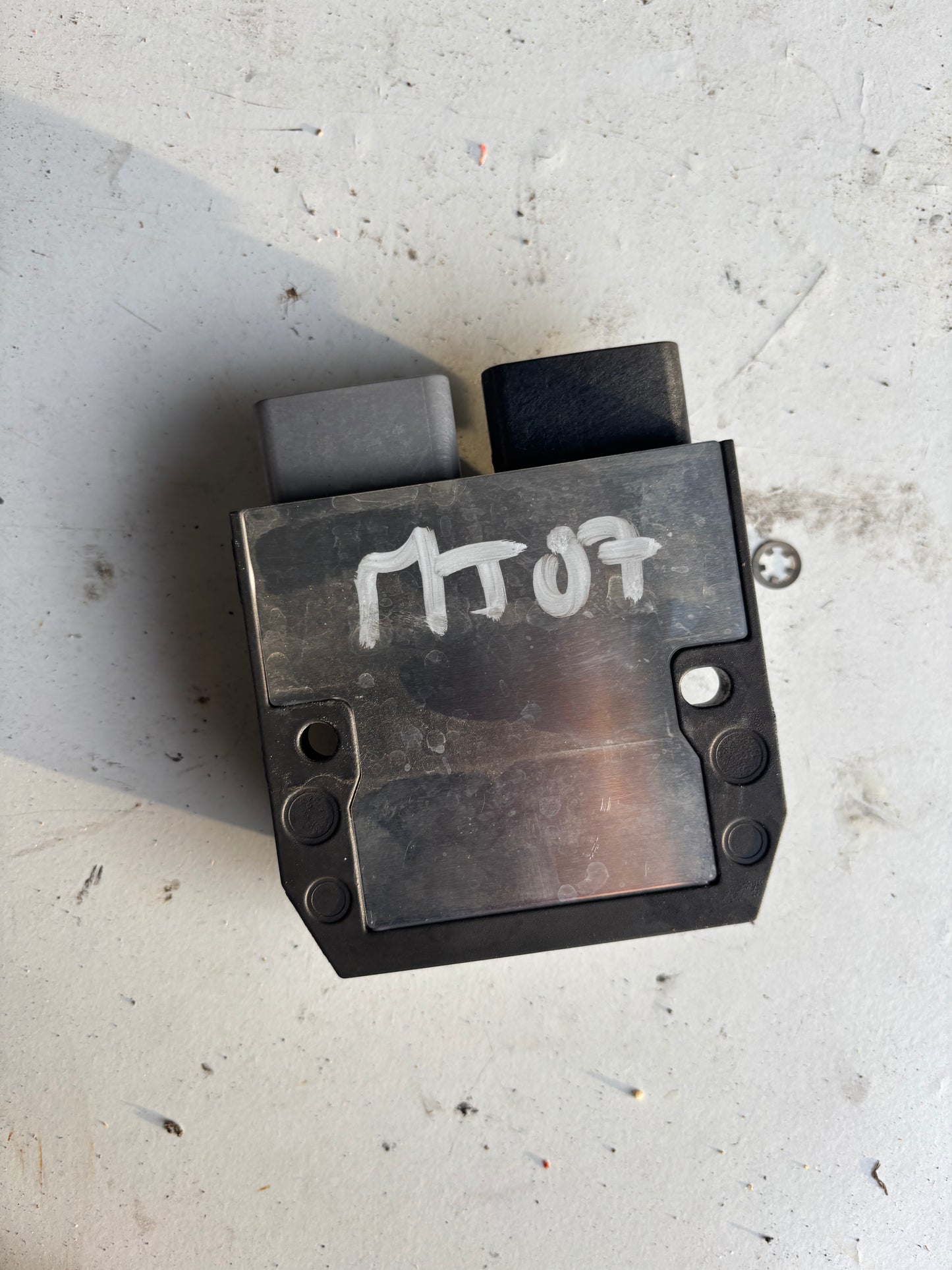 Régulateur de tension Yamaha mt 07 tracer 700 r7