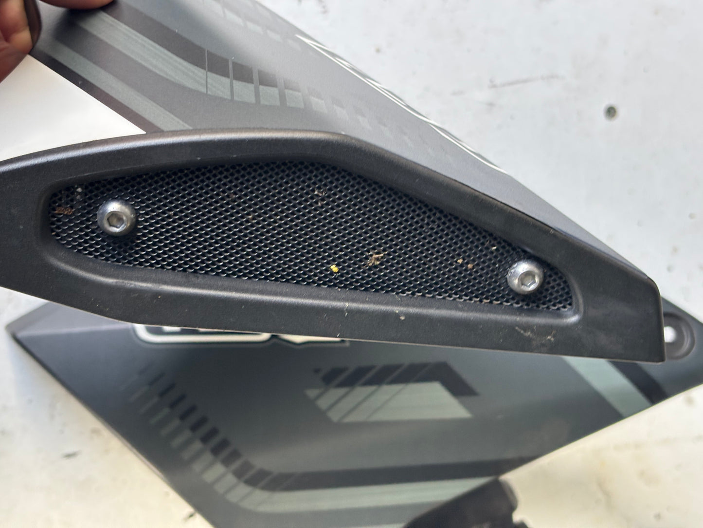 Écope air réservoir droite et gauche yamaha mt 09 2013-2016