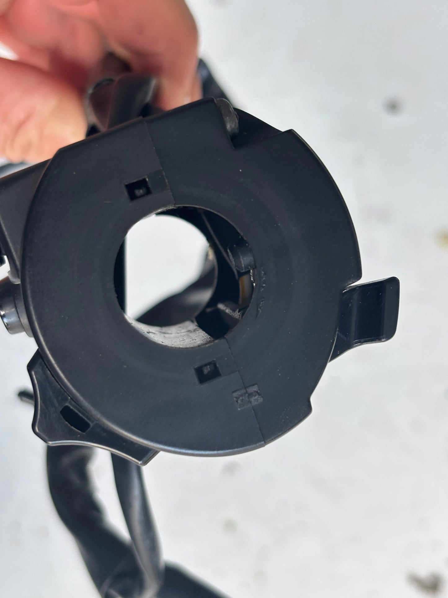 Commodo Gauche clignotant phare yamaha mt 09 2013-2016 1RC-83972-0100