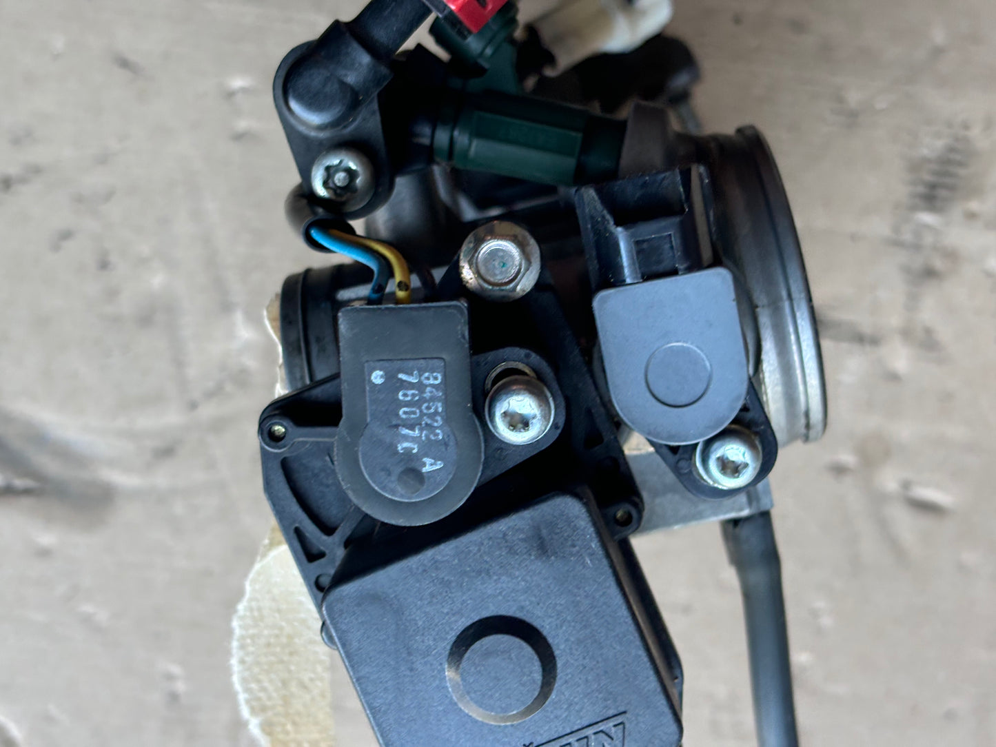 Rampe injection er6n er6f kawasaki 2005/2008
