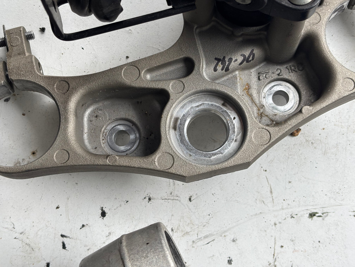 Té de fourche inférieur et supérieur complet yamaha mt09 2013/2016