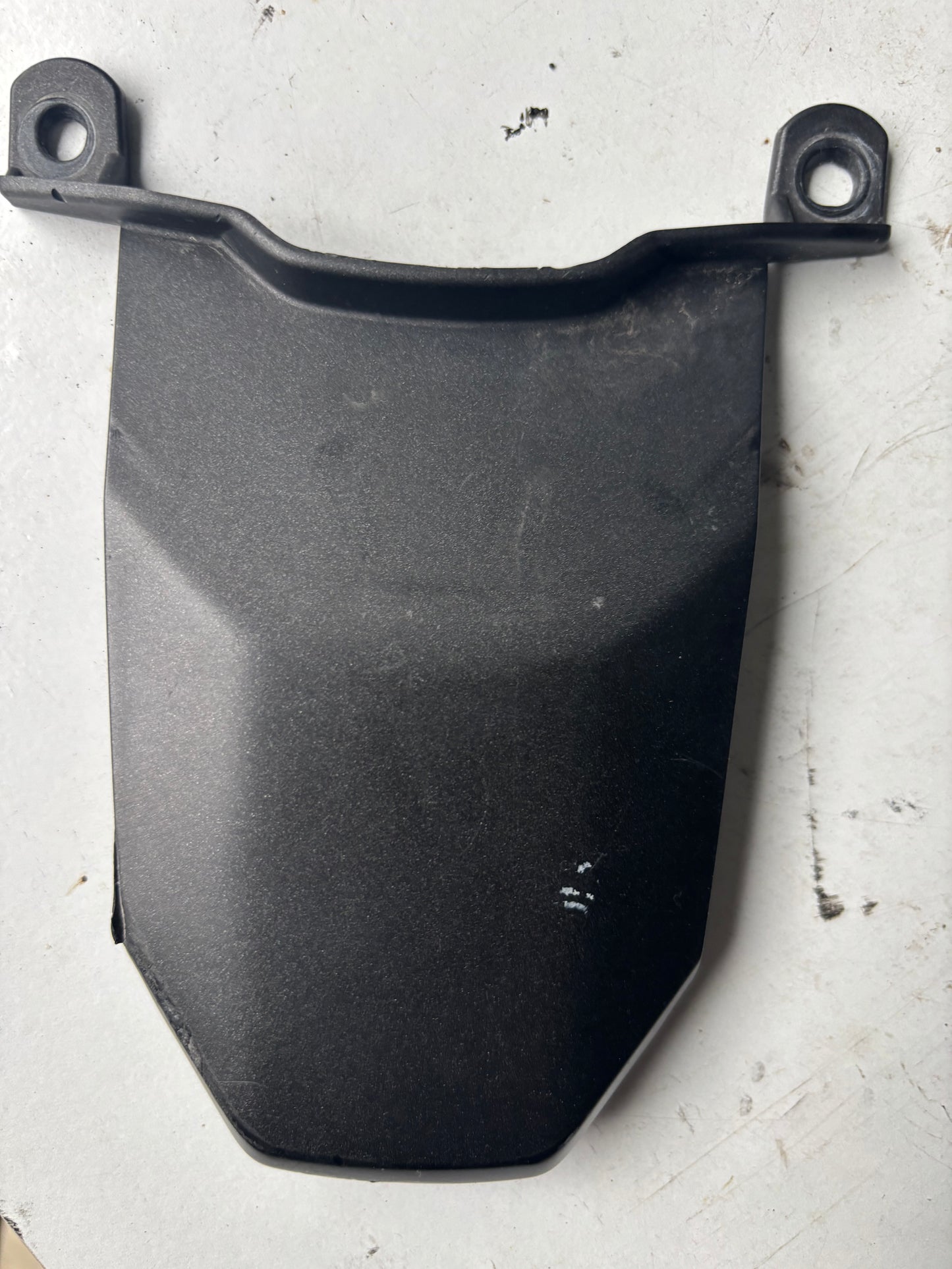 Carénage feu arrière centrale Yamaha mt07 mt-07 2014/2017