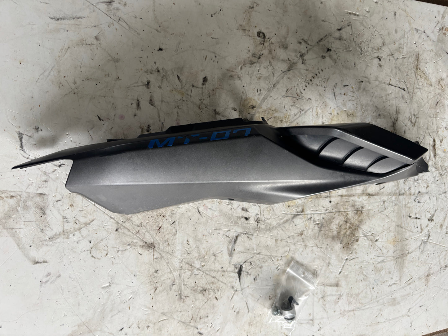 Carénage arrière droit et gauche complet Yamaha mt07 mt-07 2014/2017
