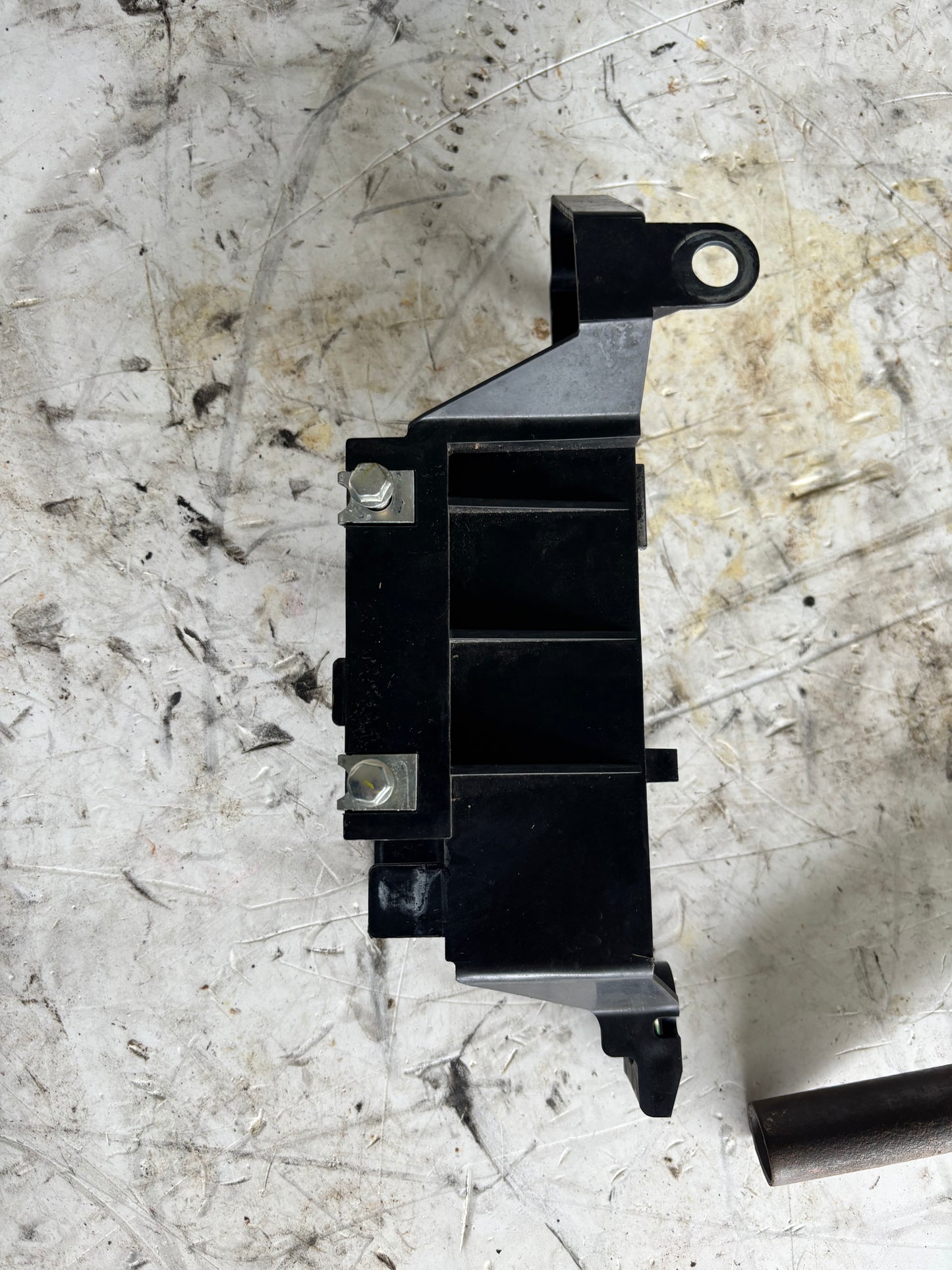 Support couvercle relais régulateur gauche Yamaha mt-07 mt07 2014/2017