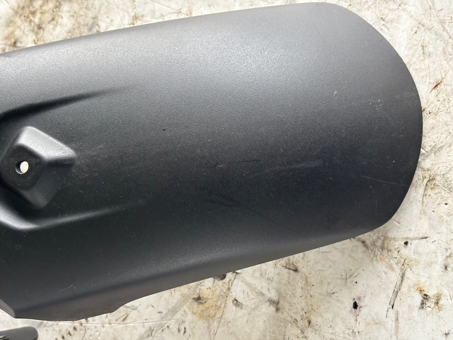 Garde boue avant mt07 yamaha 2014/2024 mt-07