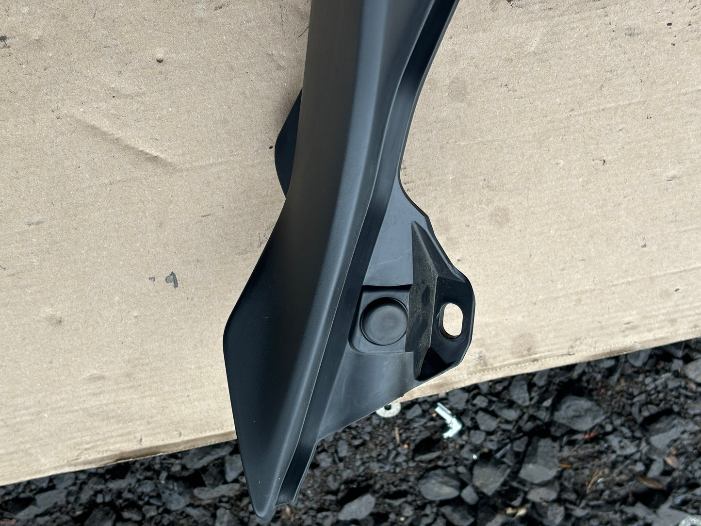 Rechte Heckverkleidung Yamaha mt07 2021-2024 nackt