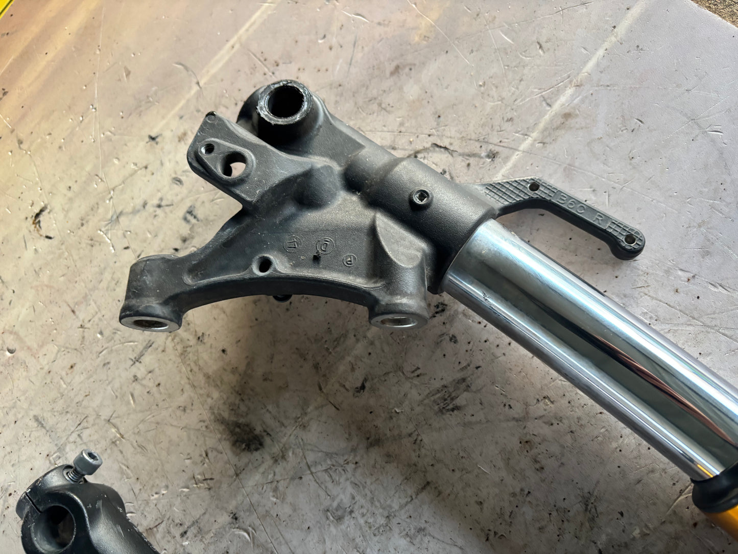 Lot Fourche ABS kayaba yamaha mt 09 SP POUR PIÈCES 🚨