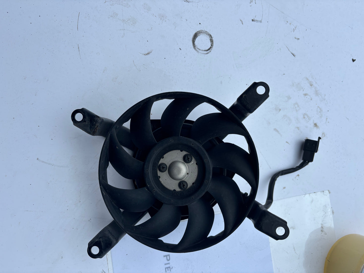 Ventilateur et support Kawasaki Er6n er6f 2005/2008