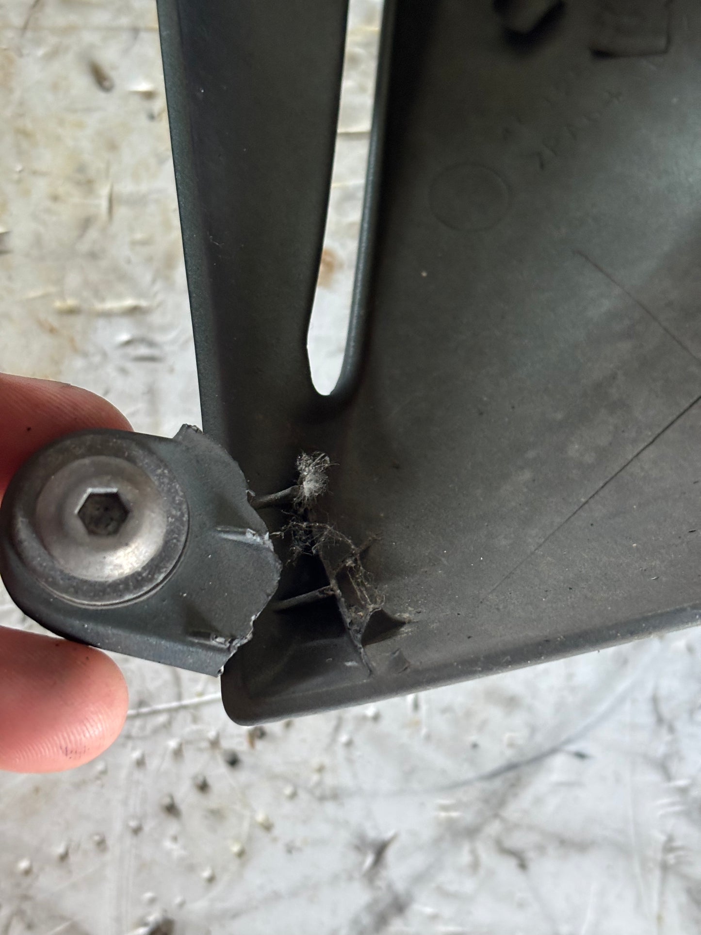 Écope gauche Kawasaki Er6n 2009/2011