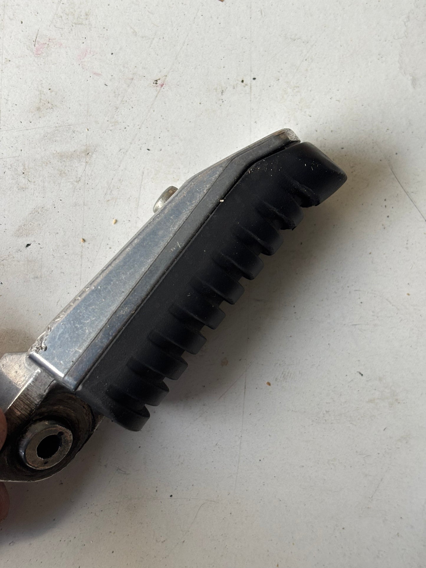 Repose cale pied arrière droit kawasaki er6n er6f 2009/2016