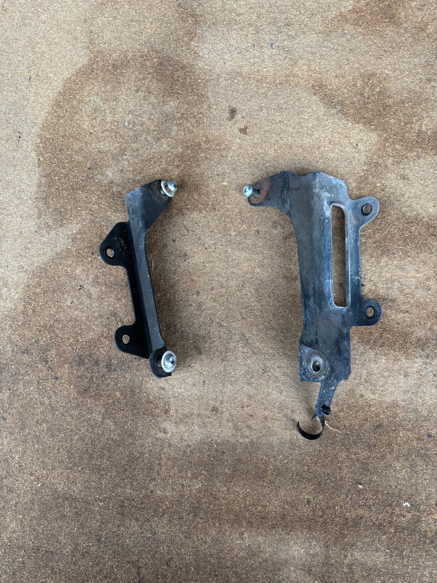 Untere Motorschutzplattenhalterung Kawasaki Er6n 2009/2011