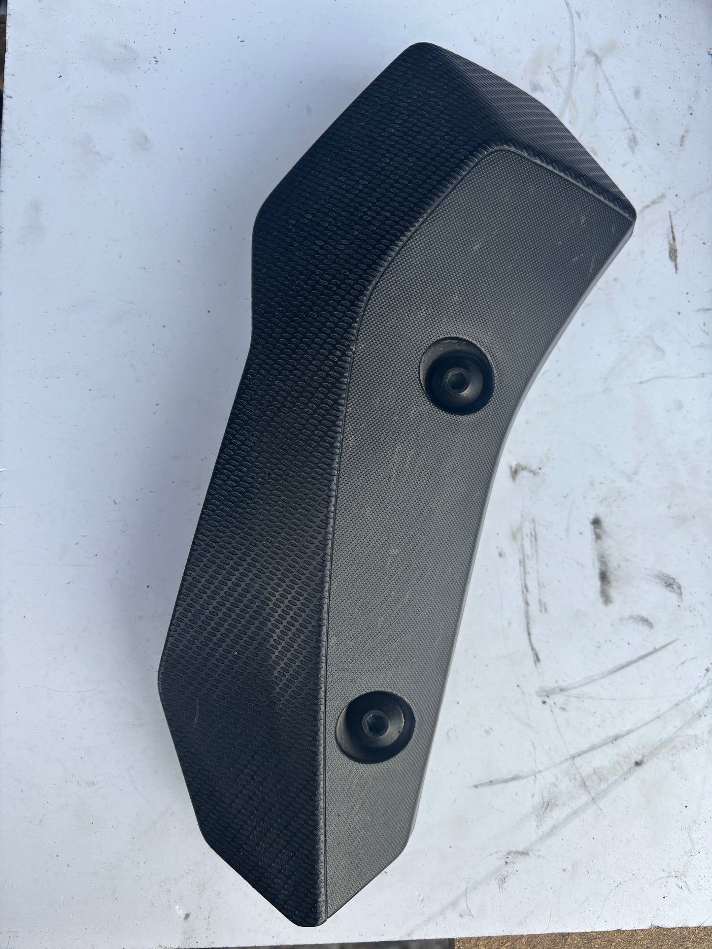 Rechte Kühlerschutzhutzenabdeckung Yamaha MT07 2014/2017