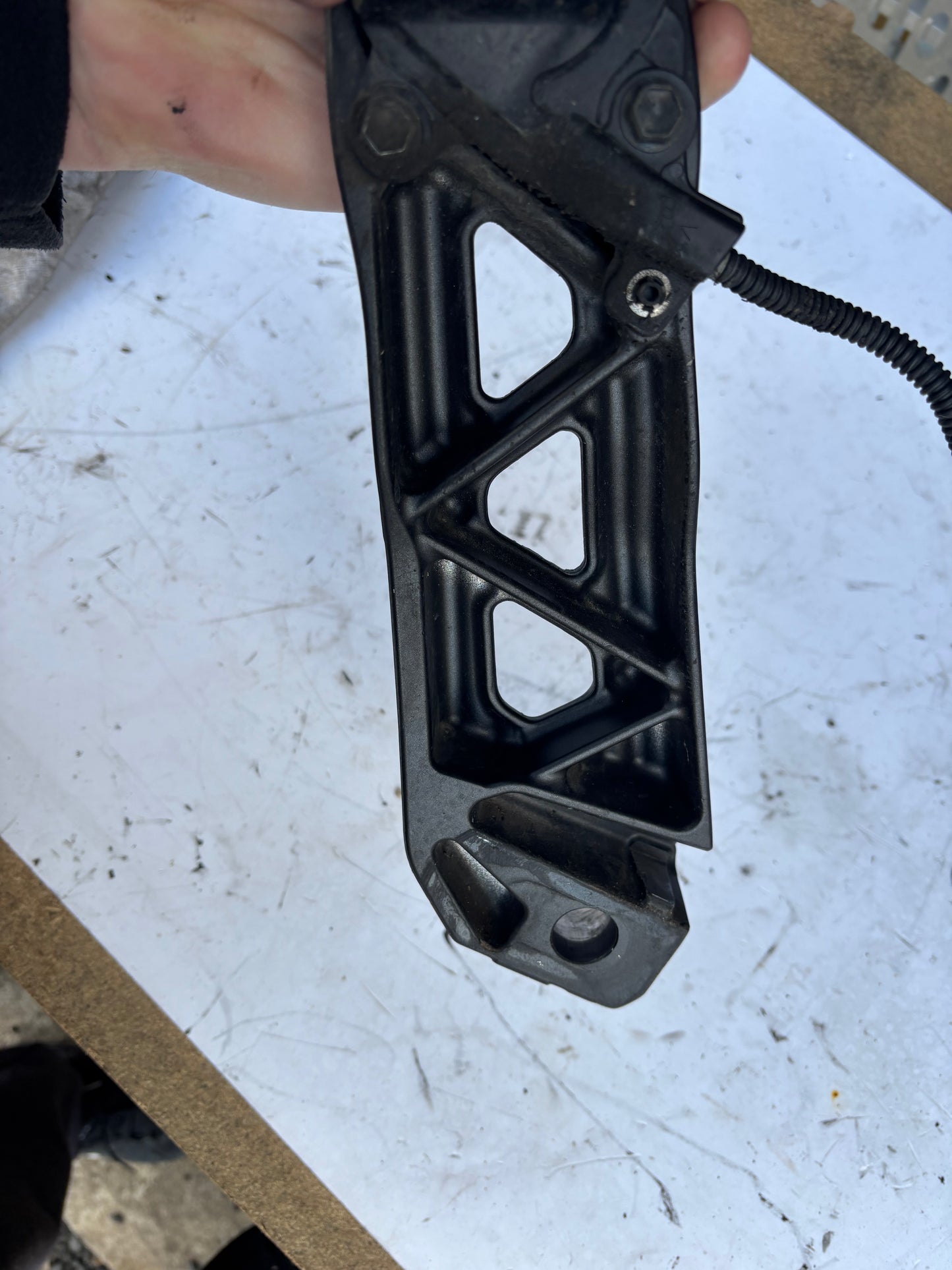 Lèche roue support plaque bavette yamaha mt09 2017/2020