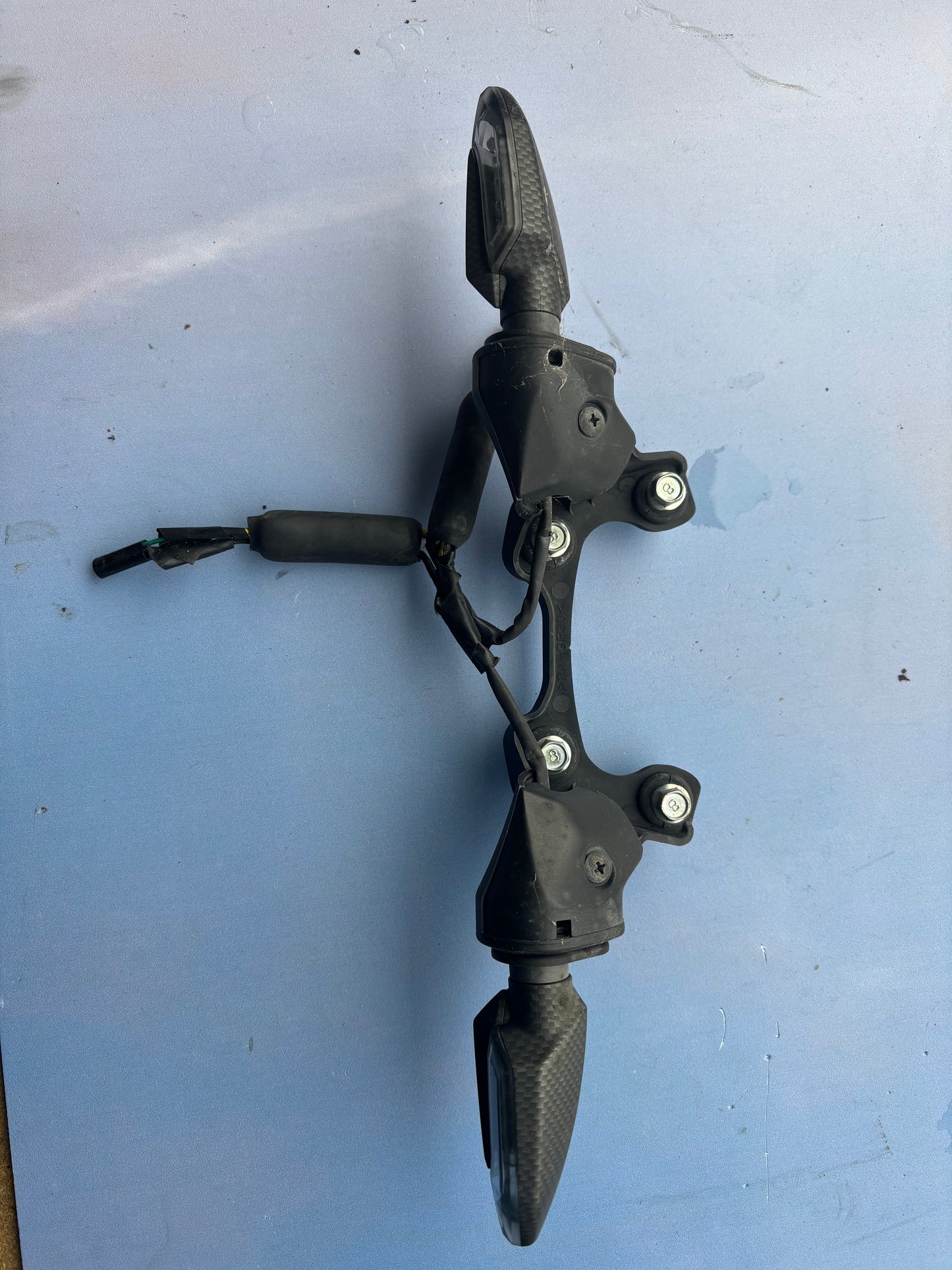 Blinkerhalterung für Yamaha MT 09 2017-2020