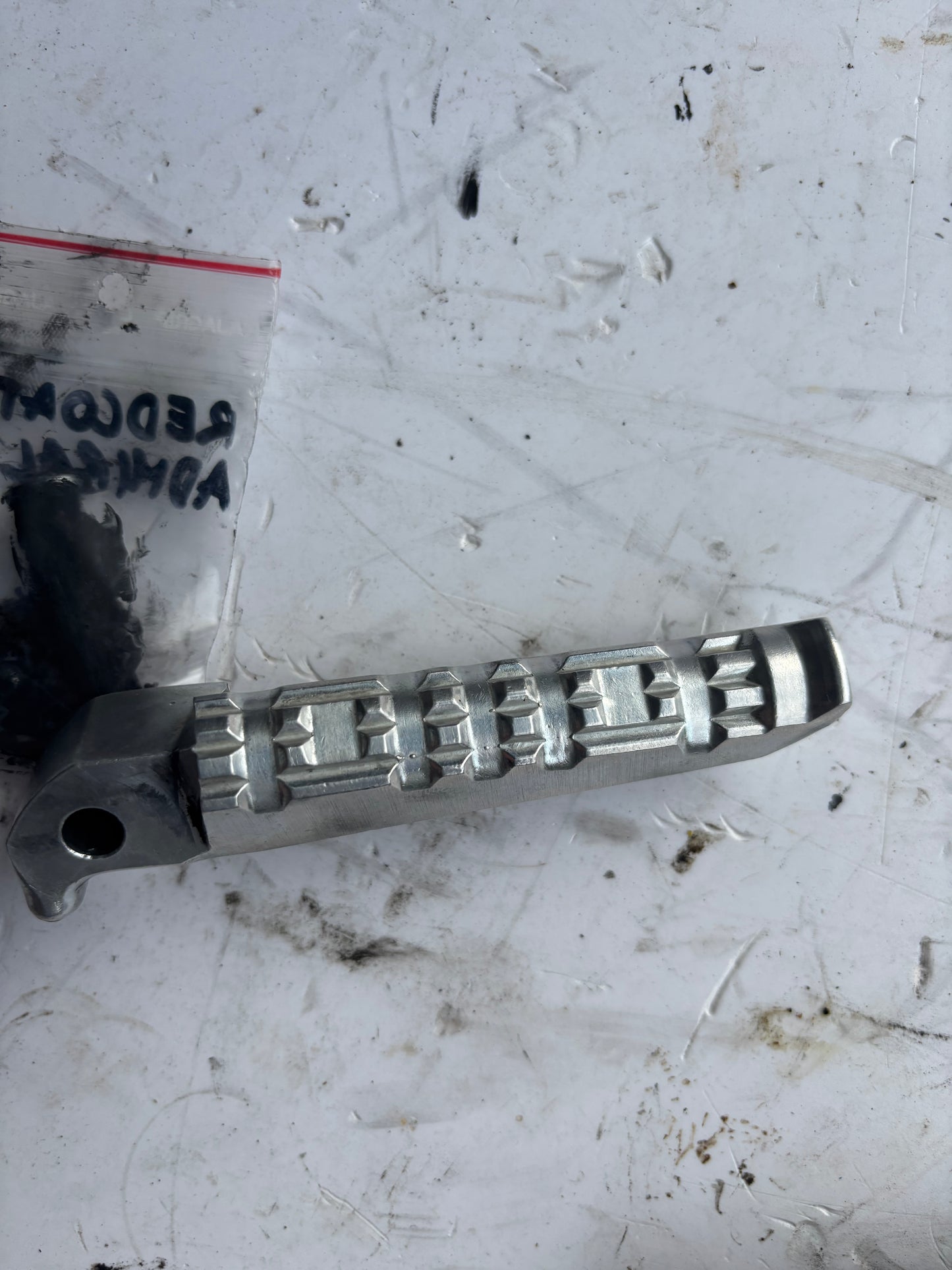 Yamaha MT07 2014/2020 linke hintere Fußstütze