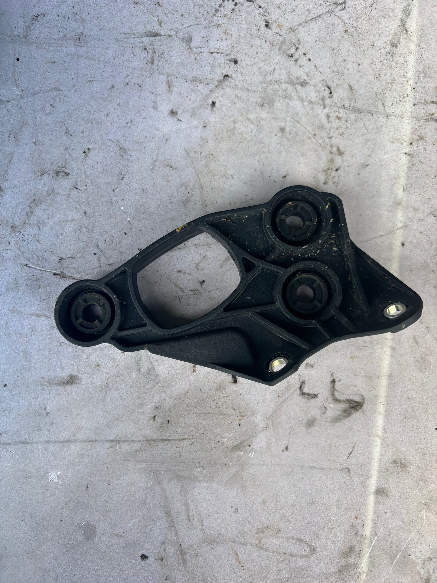 Support fixation compteur yamaha mt 09 2017- 2020