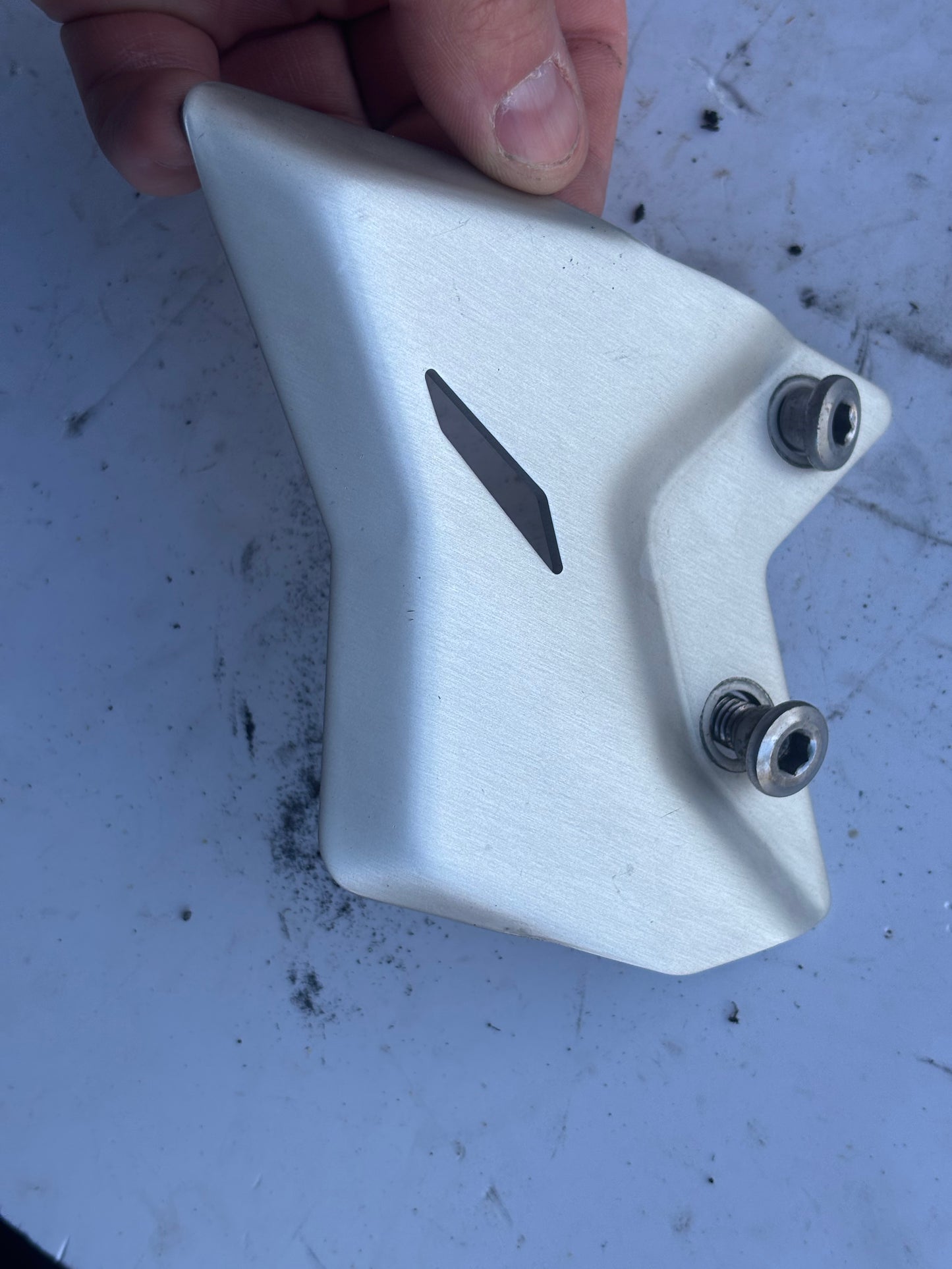 Plaque protège talon droit Kawasaki z650 2017/2024