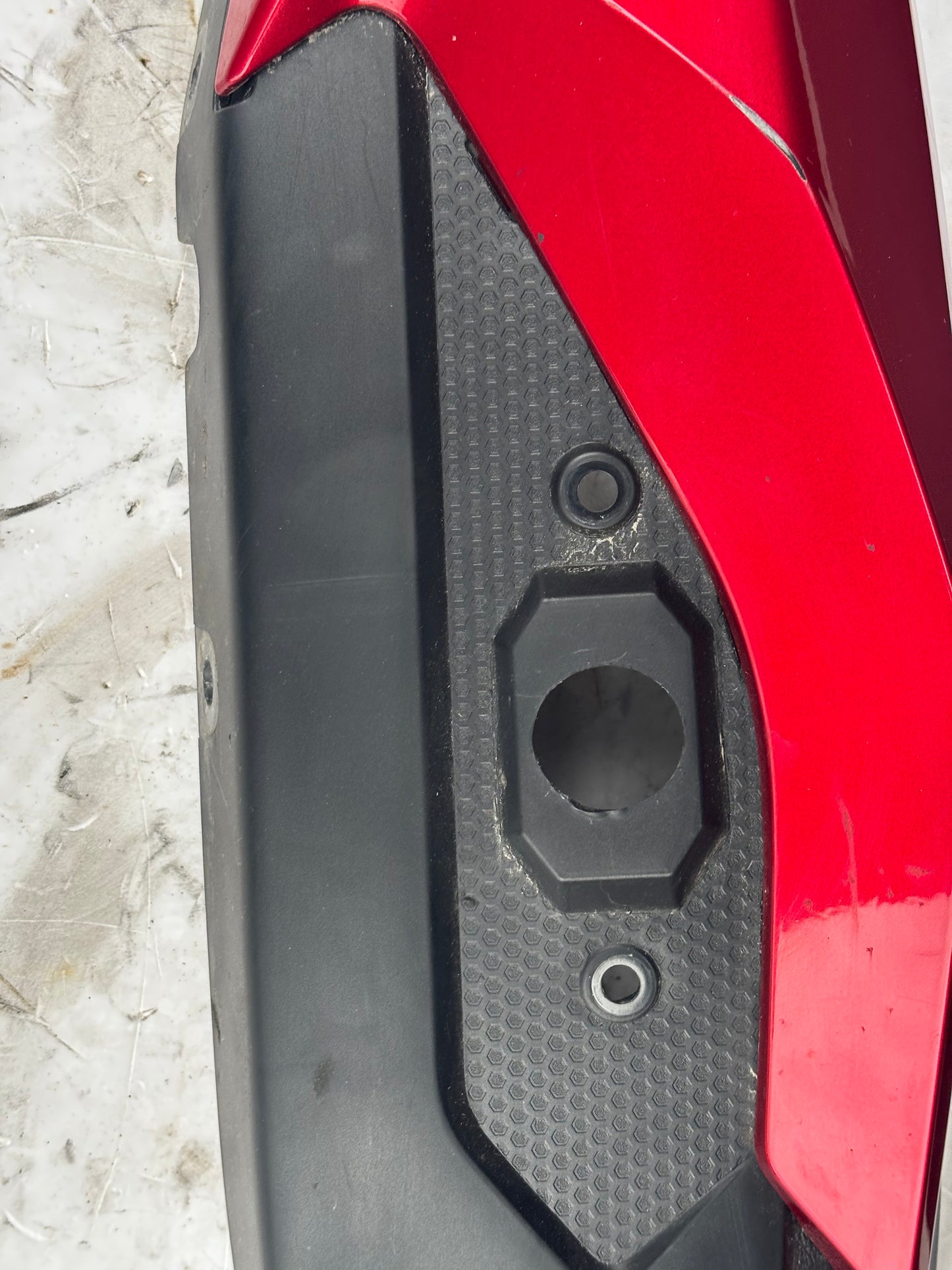 Carénage coque arrière Gauche yamaha tracer 900 2015/2017