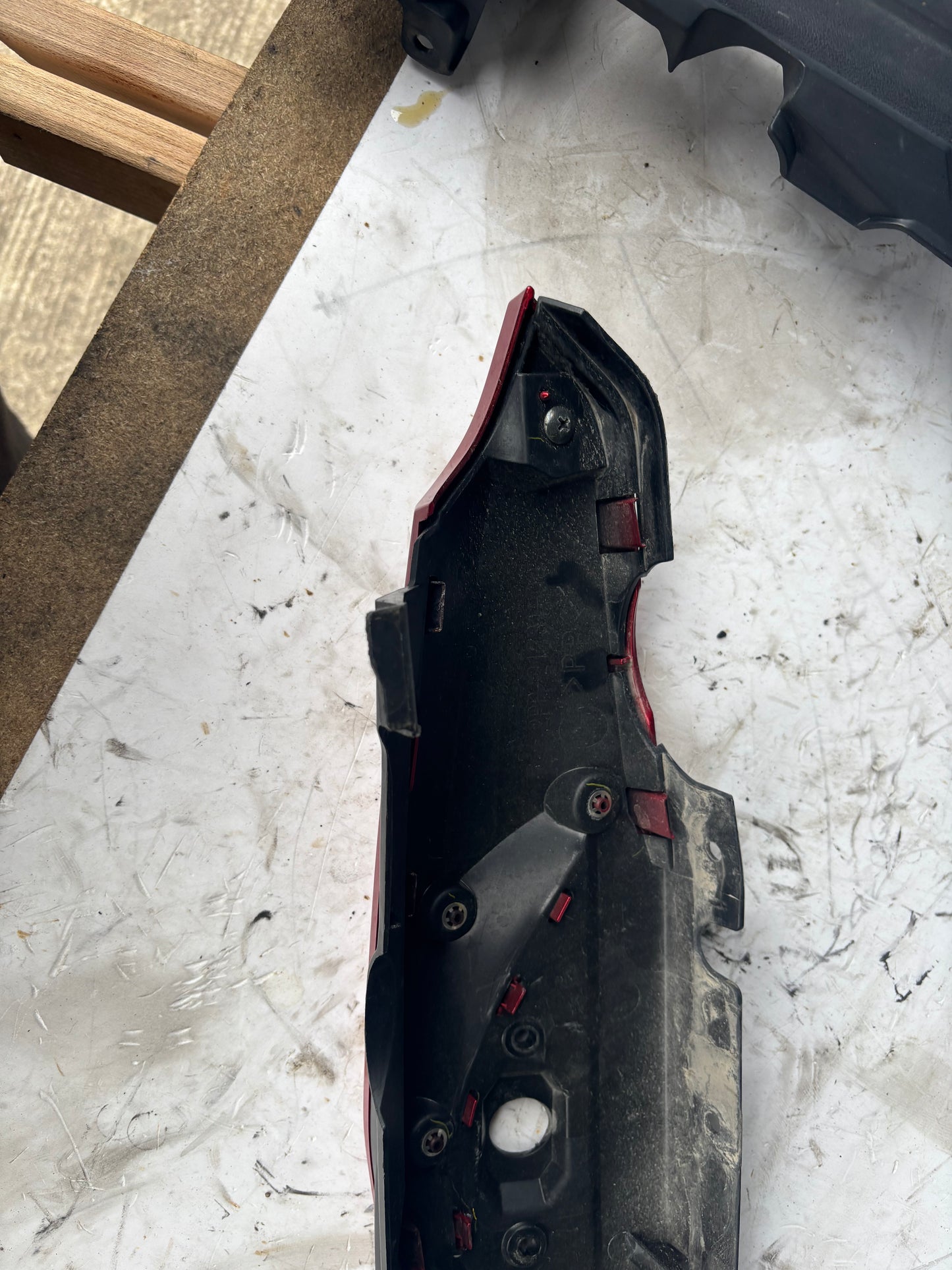Carénage coque arrière Gauche yamaha tracer 900 2015/2017