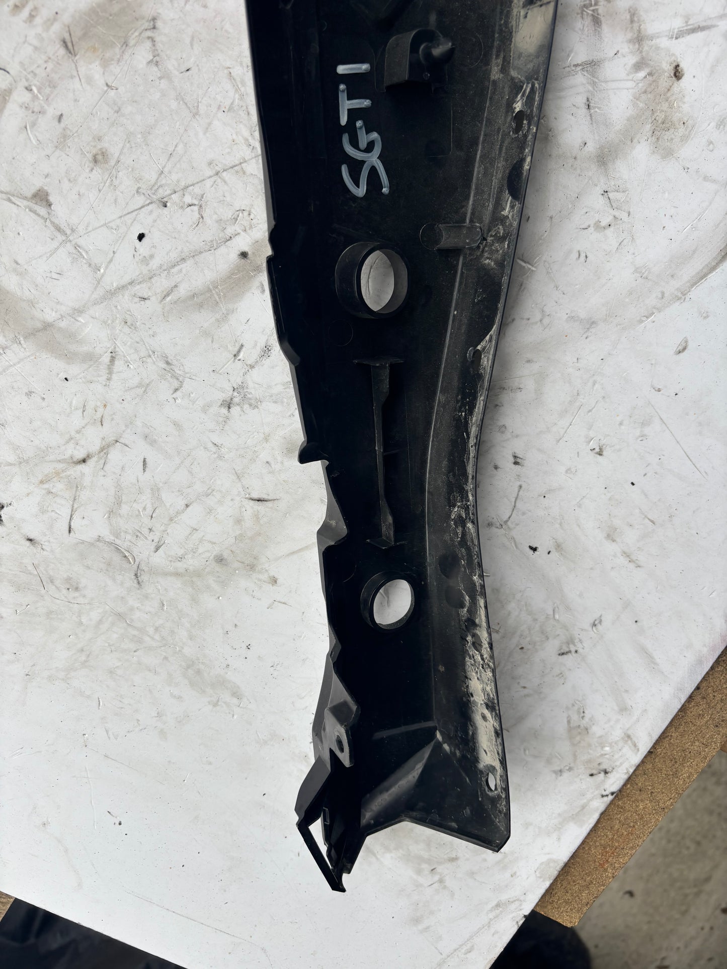 Carénage coque arrière Gauche yamaha tracer 900 2015/2017