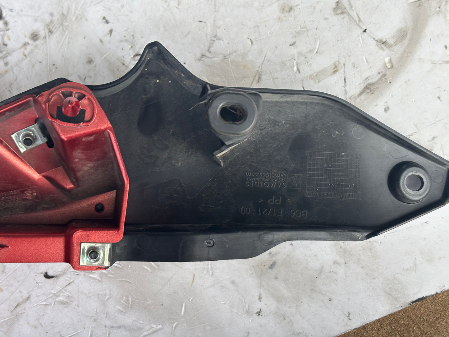 Carénage arriere droit Yamaha tracer 700 2017/2020