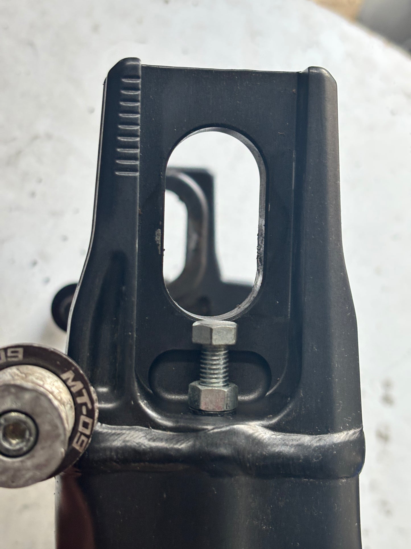 Bras oscillant yamaha mt 09 2021-2024