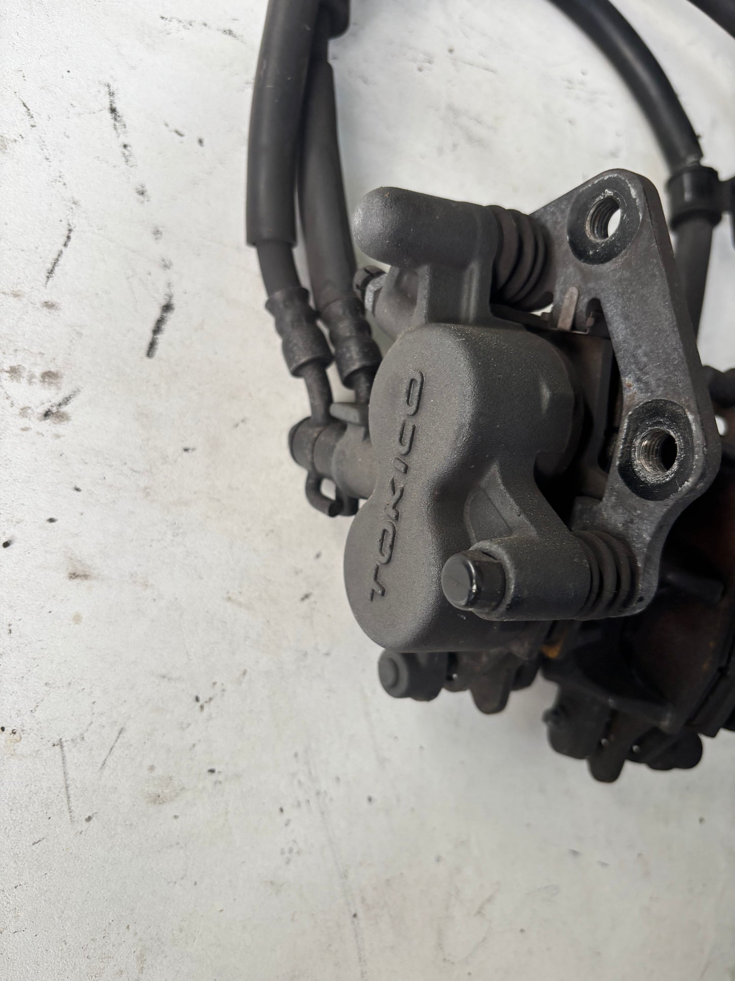 Kawasaki Er6n Er6f 2005/2008 front brake caliper